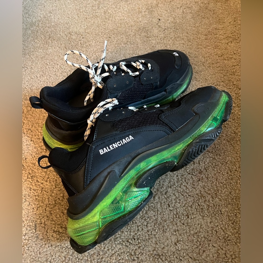 BALENCIAGA Triple S SZ12 45EU